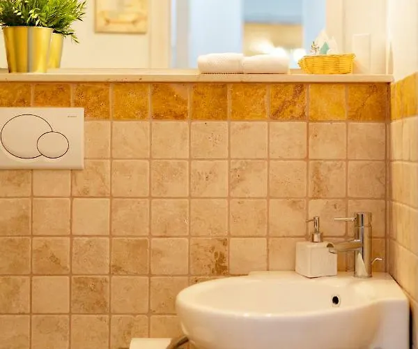 Torreparadiso Holidays 아파트 폴리나노 아마레